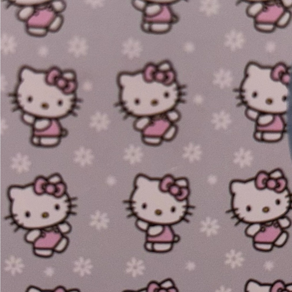 Hello Kitty - Picture 2 of 2